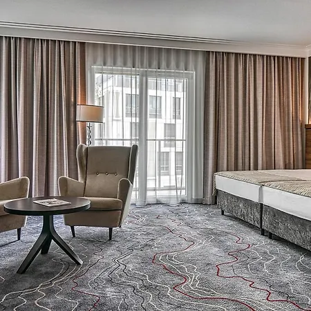 فندق Sopotorium & Medical سوبوت