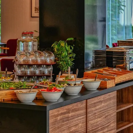 Sopotorium & Medical فندق سوبوت