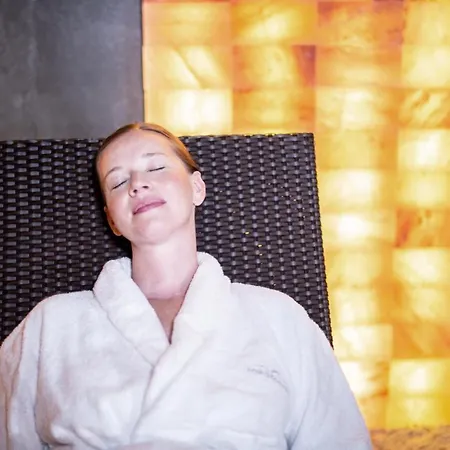 Sopotorium & Medical فندق 4*